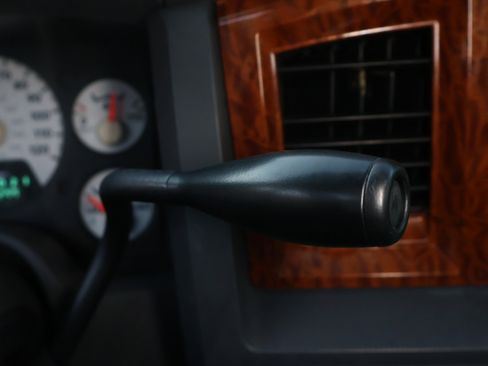 Used 2006 Dodge Ram 2500 Truck SLT w/ Quad Cab Big Horn Value Group image 16