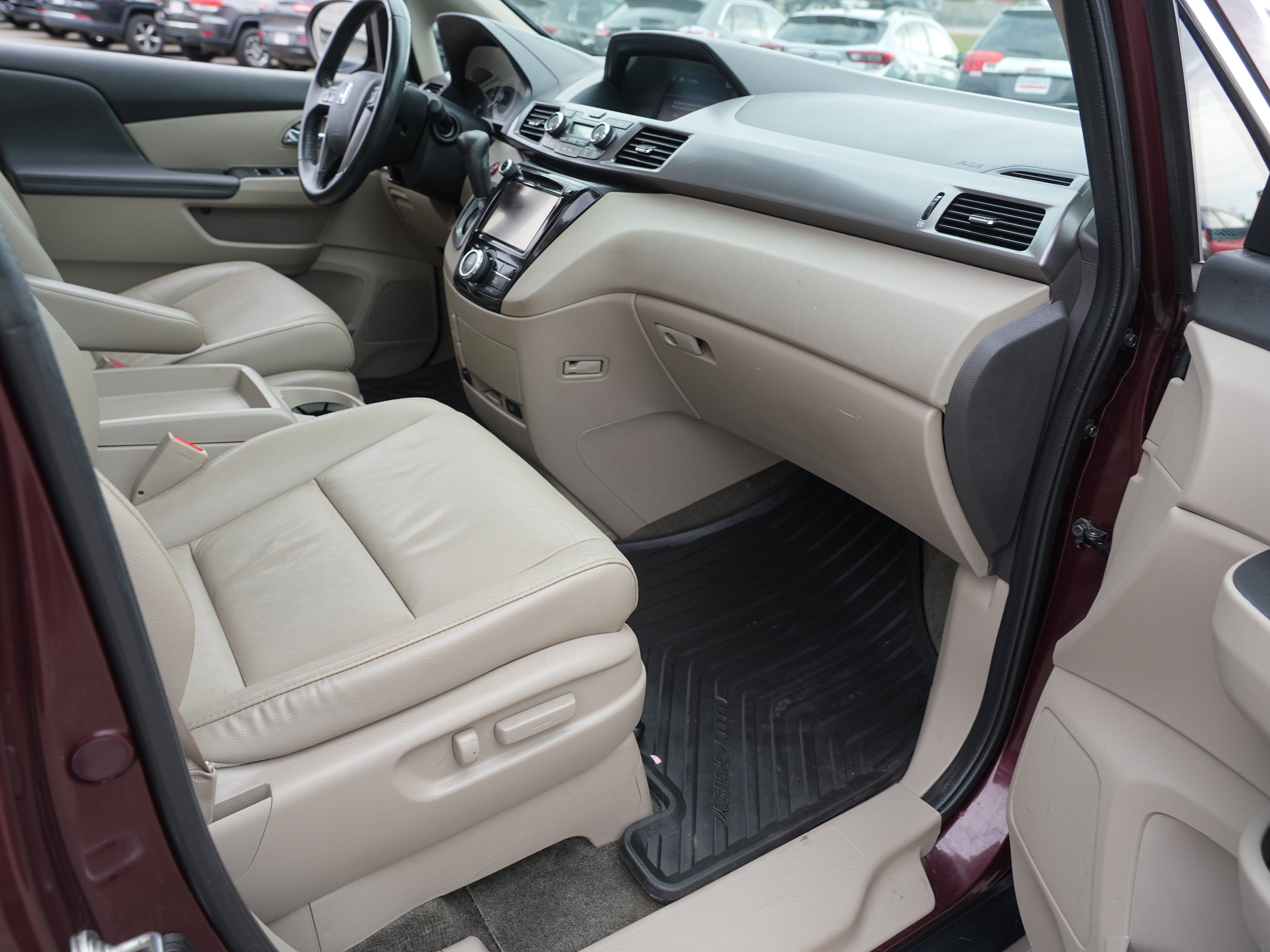 Used 2015 Honda Odyssey EX-L image 26