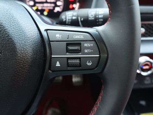 Used 2025 Honda Civic Type R image 12