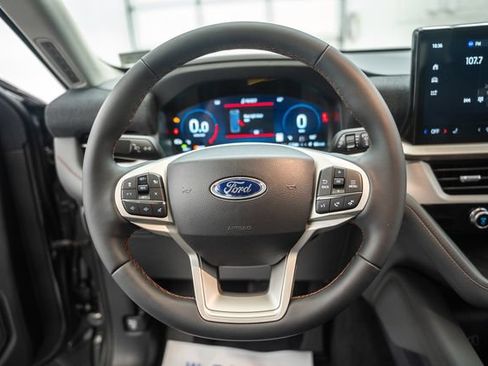 New 2026 Ford Explorer Active AWD/4WD image 32
