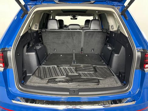 Used 2025 Volkswagen Atlas SEL Premium R-Line AWD/4WD image 30