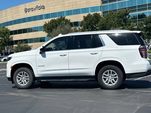 Used 2024 Chevrolet Tahoe LT RWD image 7