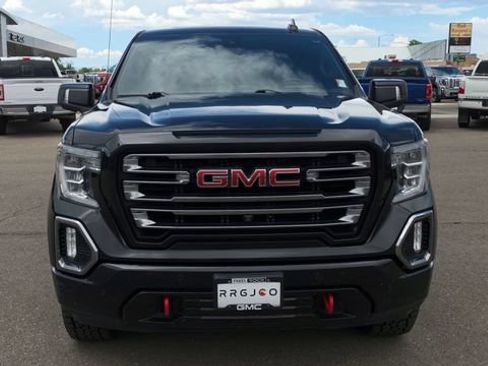 Used 2019 GMC Sierra 1500 AT4 w/ AT4 Premium Package AWD/4WD image 3