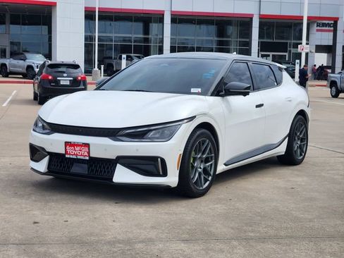Used 2023 Kia EV6 GT AWD/4WD image 3