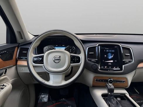 Used 2021 Volvo XC90 T6 Momentum w/ Advanced Package AWD/4WD image 30