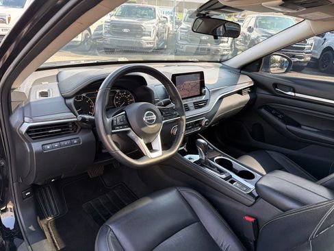 Used 2021 Nissan Altima 2.5 SL FWD image 12