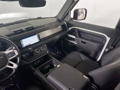Used 2024 Land Rover Defender 110 S AWD/4WD image 23