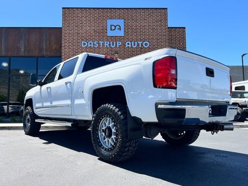 Used 2015 Chevrolet Silverado 2500 LTZ w/ Duramax Plus Package AWD/4WD image 4