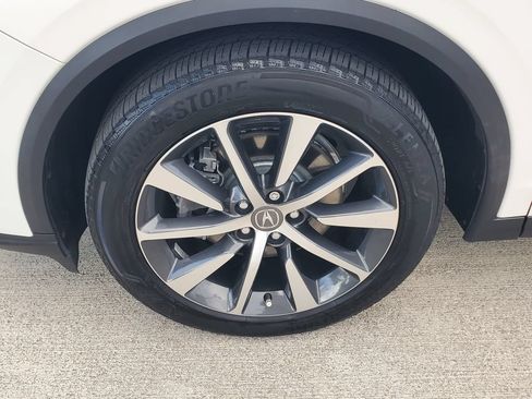 Certified 2025 Acura MDX w/ Technology Package FWD image 4