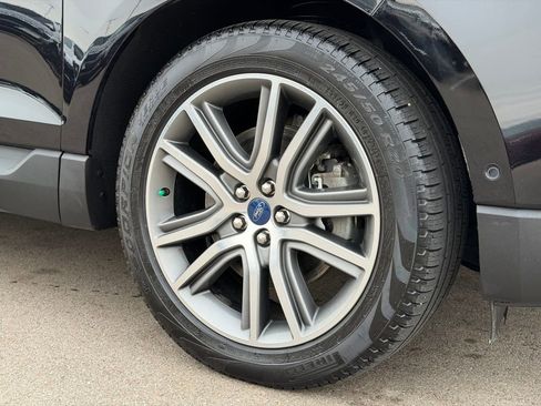 Used 2019 Ford Edge Titanium w/ Equipment Group 301A image 27