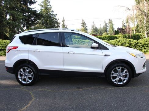 Used 2014 Ford Escape Titanium AWD/4WD image 14