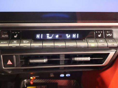 Used 2025 Toyota Camry XSE image 21