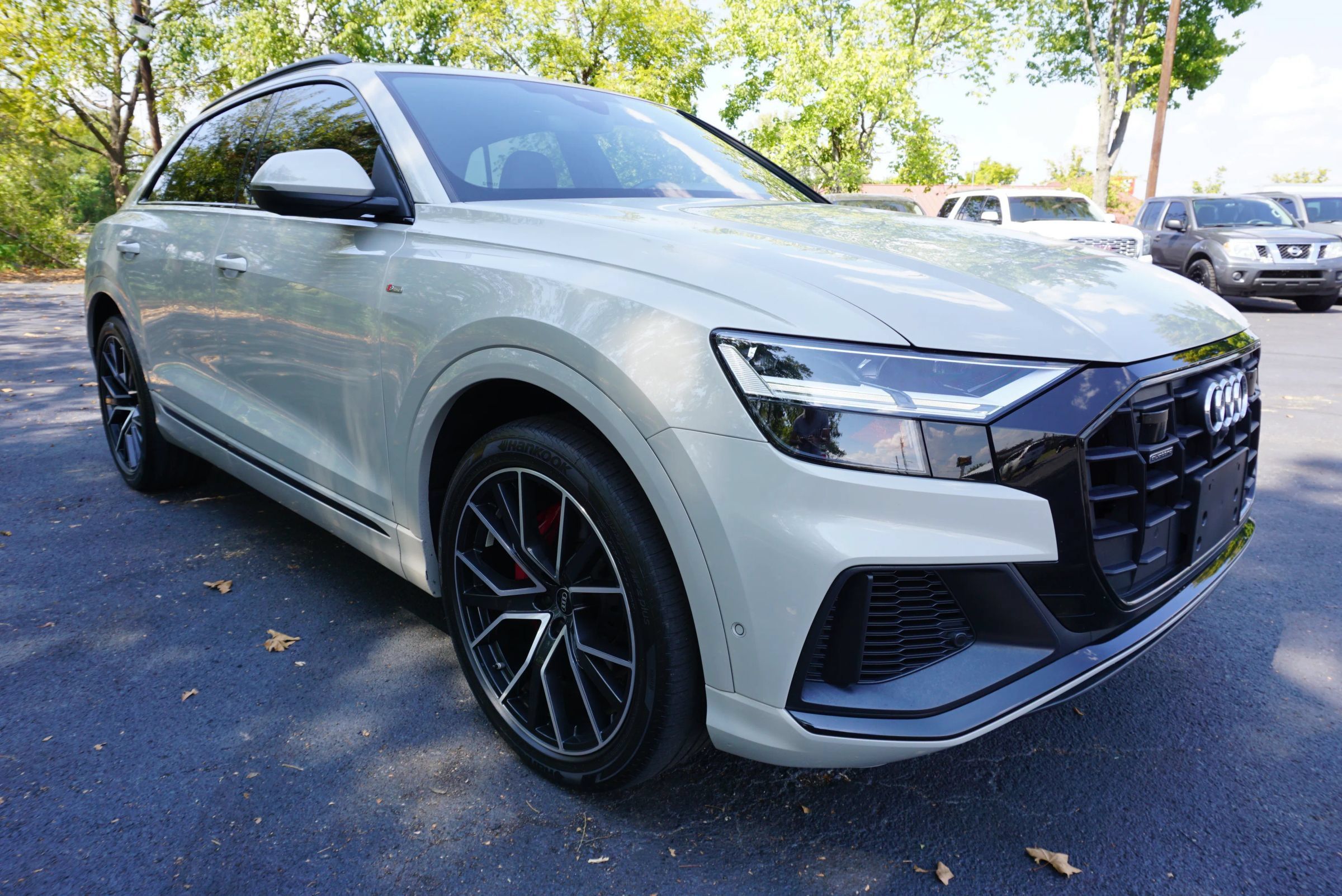 Used 2022 Audi Q8 Premium Plus AWD/4WD image 5