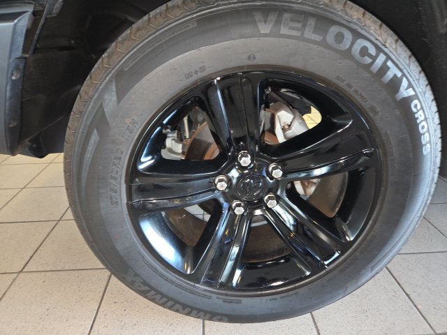 Used 2024 RAM 1500 Warlock AWD/4WD image 10