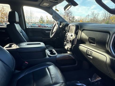 Used 2019 Chevrolet Silverado 1500 LT Trail Boss image 15