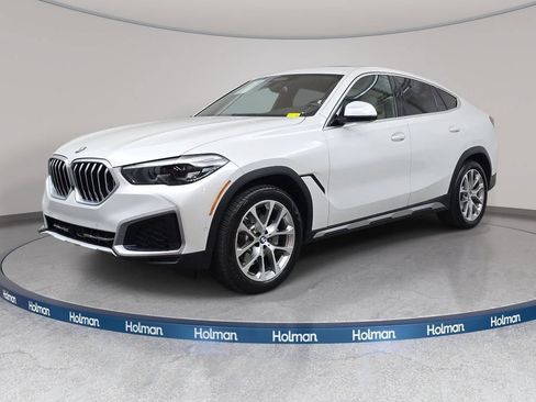 Used 2022 BMW X6 xDrive40i AWD/4WD image 1