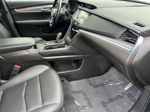 Used 2020 Cadillac XT5 Luxury FWD image 23