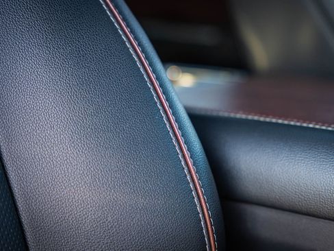 Certified 2022 Ford F150 Lariat w/ Equipment Group 502A High image 13