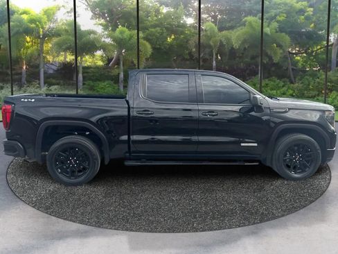 Used 2023 GMC Sierra 1500 Elevation AWD/4WD image 4