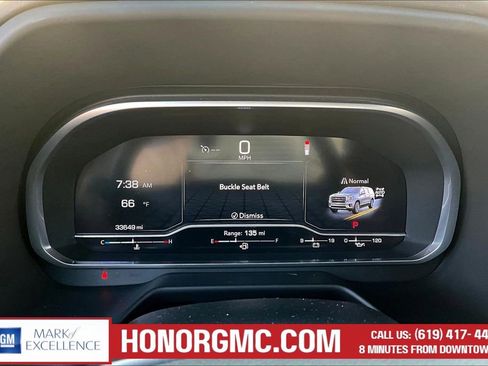 Used 2023 GMC Yukon XL AT4 w/ Technology Package AWD/4WD image 13