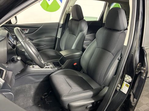 Used 2022 Subaru Forester Premium image 25