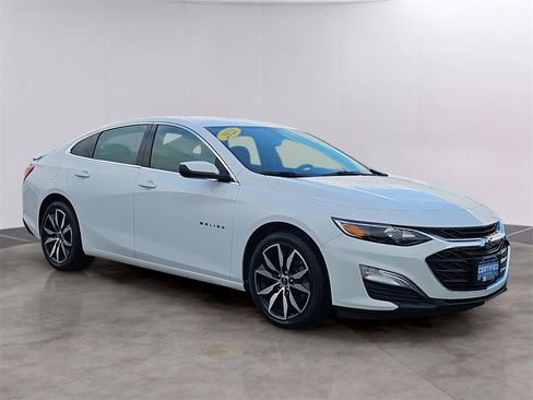 Used 2021 Chevrolet Malibu RS image 3