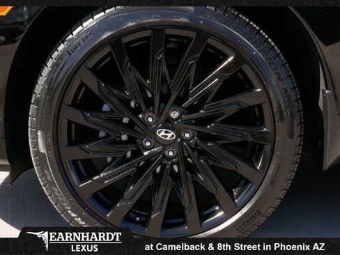 Used 2024 Hyundai Santa Fe Calligraphy FWD image 19