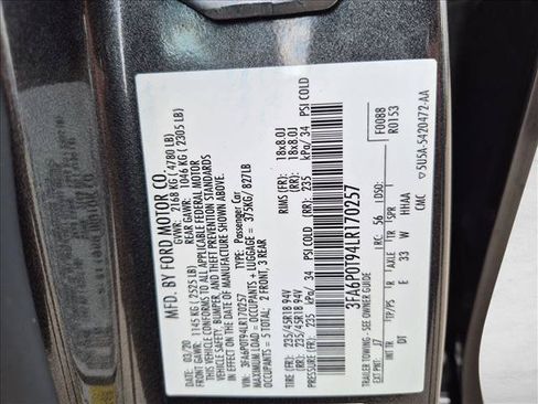 Used 2020 Ford Fusion SE AWD/4WD image 24