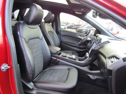 Used 2024 Ford Edge ST-Line AWD/4WD image 20