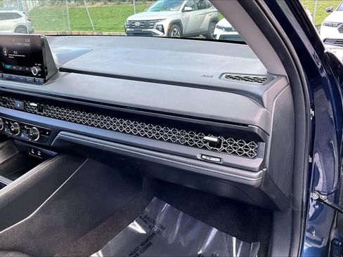 Used 2024 Honda Accord EX image 17