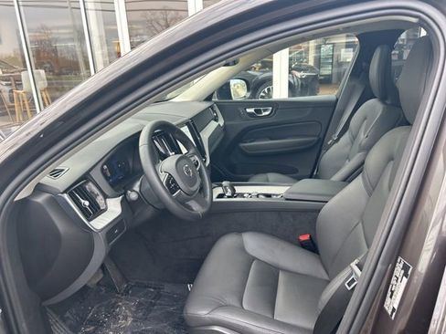 Certified 2025 Volvo XC60 B5 Plus w/ Climate Package image 17