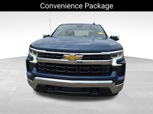 Used 2024 Chevrolet Silverado 1500 LT AWD/4WD image 8