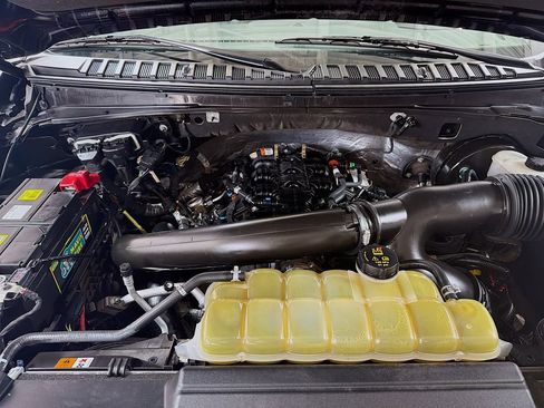 Used 2021 Lincoln Navigator Reserve AWD/4WD image 34