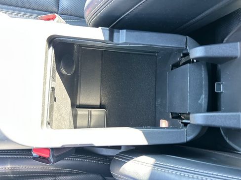 Used 2025 Ford Mustang Premium RWD image 25