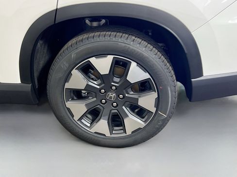 New 2026 Honda Pilot Elite image 24