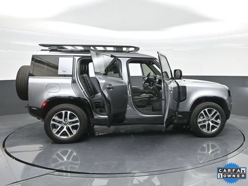 Used 2021 Land Rover Defender 110 X-Dynamic HSE AWD/4WD image 60