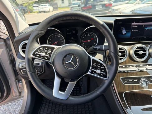 Used 2019 Mercedes-Benz C 300 Sedan image 22