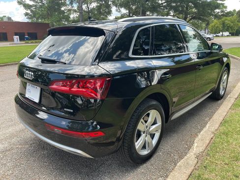 Used 2019 Audi Q5 2.0T Premium Plus w/ Premium Plus Package AWD/4WD image 5