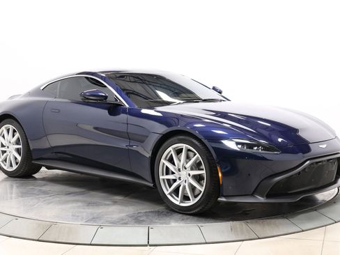 Used 2019 Aston Martin V8 Vantage Coupe RWD image 74
