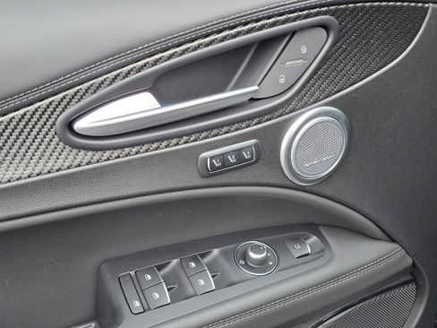 Used 2024 Alfa Romeo Stelvio Quadrifoglio w/ Active Assist Plus Package image 37