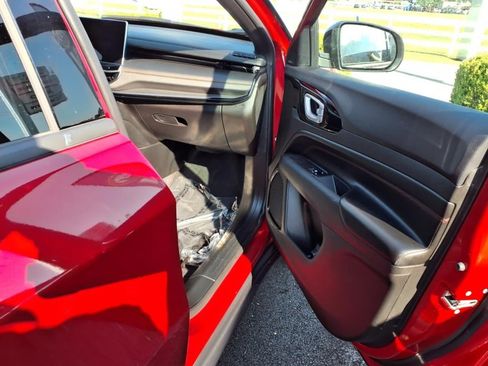 Used 2024 Jeep Compass Trailhawk image 27