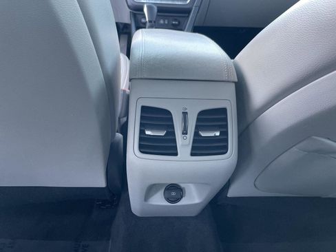 Used 2018 Hyundai Sonata Limited FWD image 25