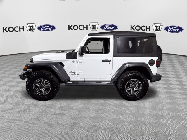 Used 2021 Jeep Wrangler Sport AWD/4WD image 4