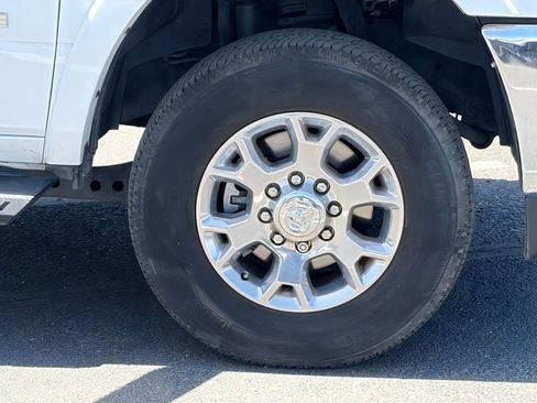 Used 2022 RAM 2500 Laramie AWD/4WD image 9