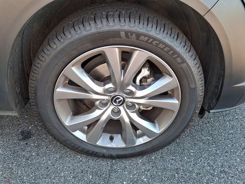 Used 2020 MAZDA CX-30 AWD w/ Premium Package image 4
