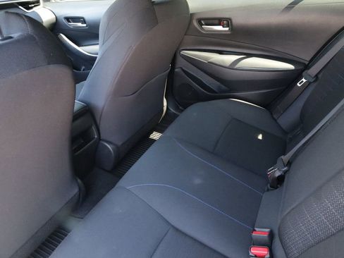 Used 2021 Toyota Corolla SE image 12