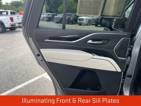 Used 2021 Cadillac Escalade Sport w/ Driver Assist Tech Package AWD/4WD image 19