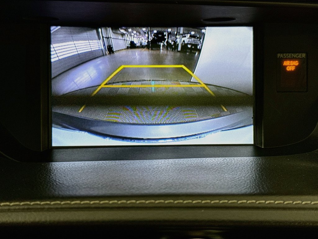 Used 2015 Lexus ES 350 w/ Luxury Package FWD image 14