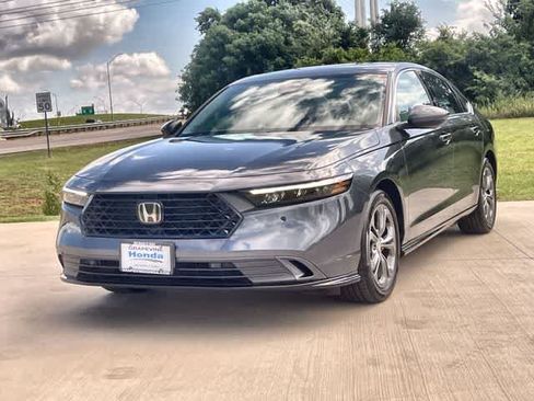 Used 2026 Honda Accord EX-L image 2