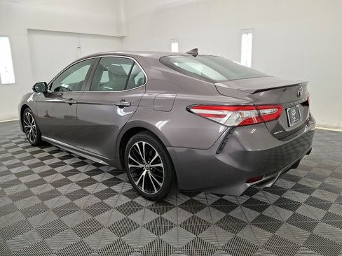 Used 2020 Toyota Camry SE w/ Cold Weather Package AWD/4WD image 22